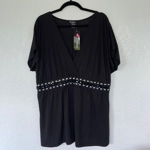 Love Delirious Faux Wrap Top with Flattering Beaded Waistband. Size 3X. NWT.